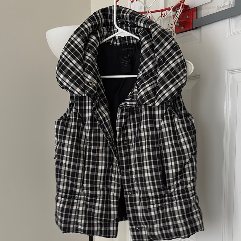 Calvin Klein Jeans Black and White Plaid V-Neck Sweater
